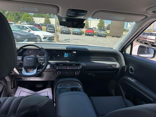 Creamy White Pearl 2026 Hyundai PALISADE SEL 7P