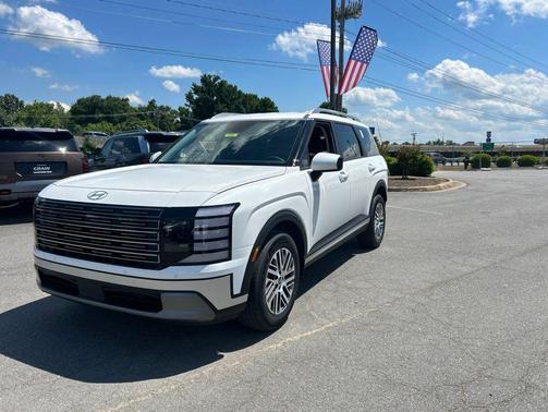 Creamy White Pearl 2026 Hyundai PALISADE SEL 7P