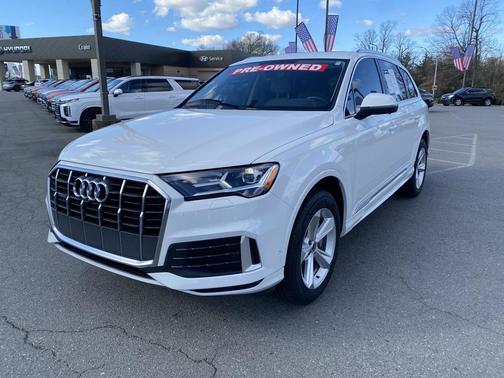 2021 Audi Q7 45 Premium