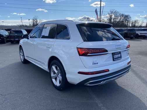 2021 Audi Q7 45 Premium