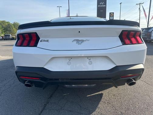 OXFORD WHITE 2025 Ford Mustang EcoBoost
