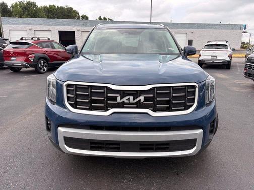 Midnight Black 2025 Kia Telluride S
