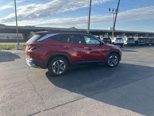 Ultimate Red 2025 Hyundai TUCSON SEL