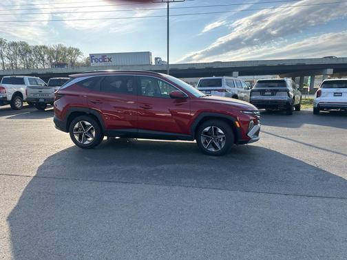 Ultimate Red 2025 Hyundai TUCSON SEL