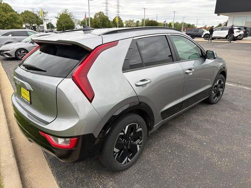 Steel Gray 2023 Kia Niro EV Wind