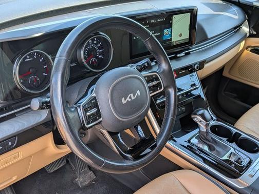 Red 2022 Kia Carnival EX