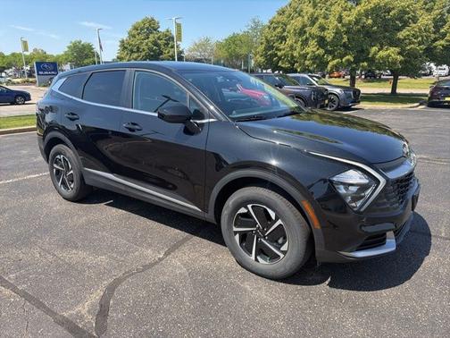 Black 2023 Kia Sportage Hybrid LX