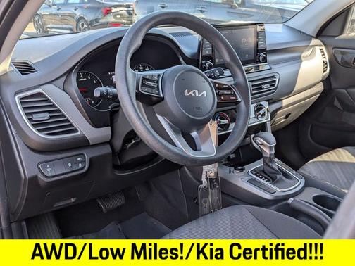Steel Gray 2023 Kia Seltos LX