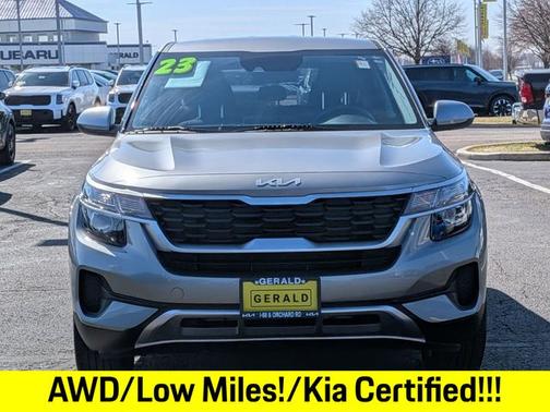 Steel Gray 2023 Kia Seltos LX