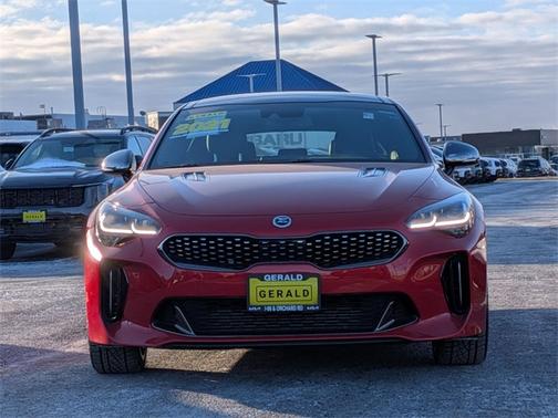 2021 Kia Stinger GT1