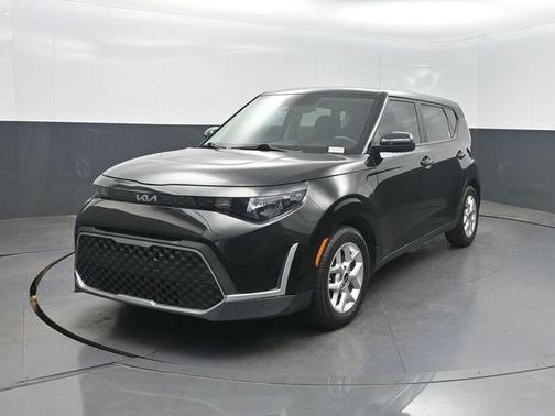 Fusion Orange 2023 Kia Soul S