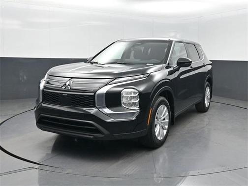 2025 Mitsubishi Outlander ES