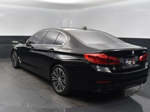 2019 BMW 540 i
