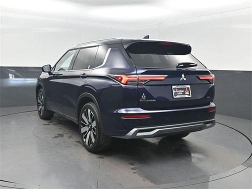 2026 Mitsubishi Outlander SEL