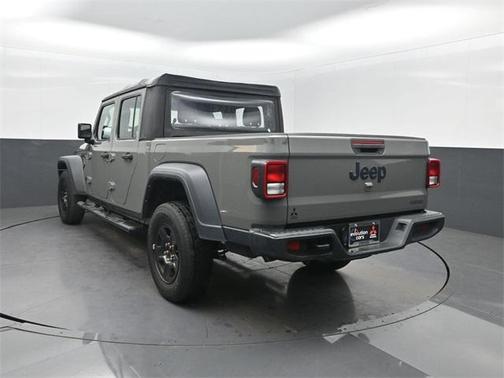 2021 Jeep Gladiator Sport