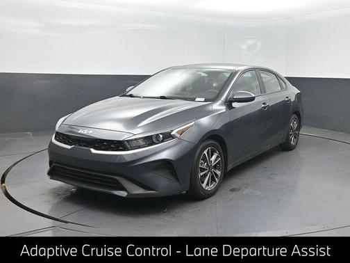 Gravity Gray 2024 Kia Forte LXS