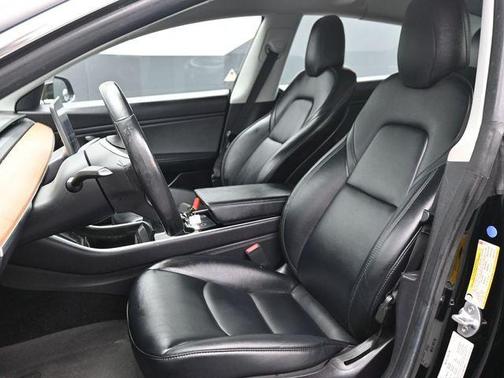 Black 2019 Tesla Model 3 Long Range