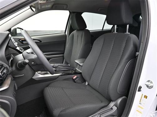 2026 Mitsubishi Eclipse Cross LE