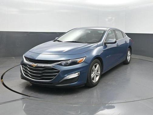 Lakeshore Blue Metallic 2024 Chevrolet Malibu 1LS