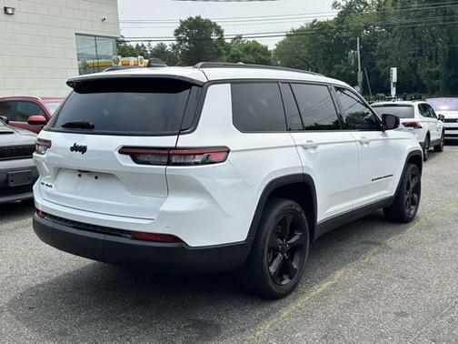 2023 Jeep Grand Cherokee L Altitude