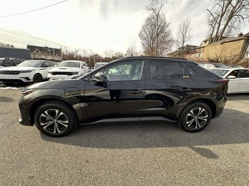 2023 Toyota bZ4X Limited