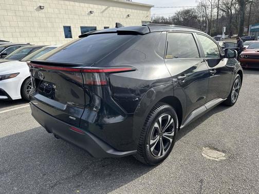 2023 Toyota bZ4X Limited