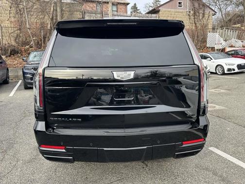 2025 Cadillac Escalade 4WD Sport Platinum