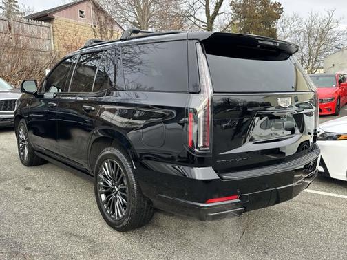 2025 Cadillac Escalade 4WD Sport Platinum