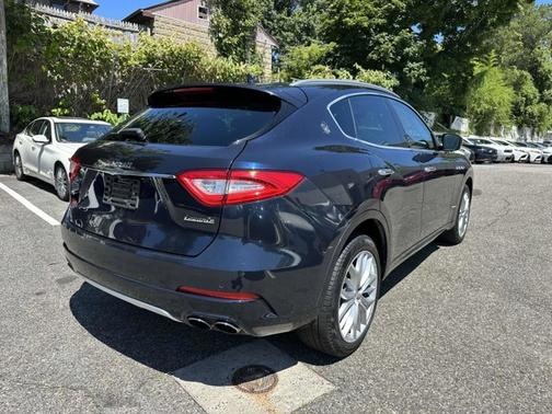 2019 Maserati Levante GranLusso