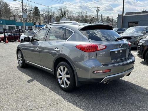 2017 INFINITI QX50 