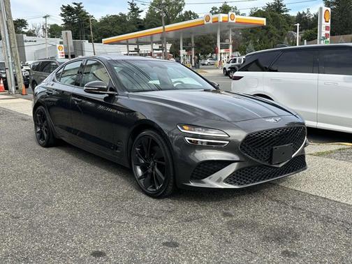 2023 Genesis G70 2.0T