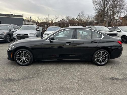 2019 BMW 330 i xDrive