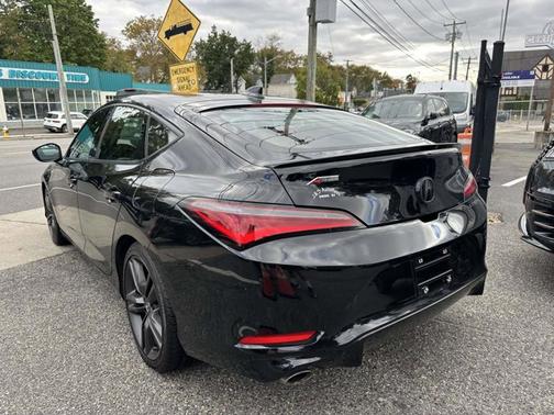 2023 Acura Integra w/A-Spec Package