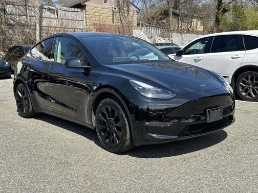 Black 2023 Tesla Model Y Long Range