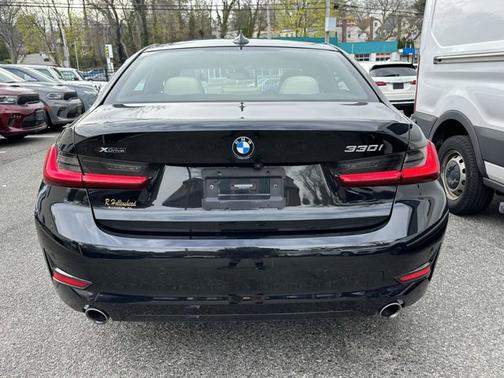 2020 BMW 330 i xDrive