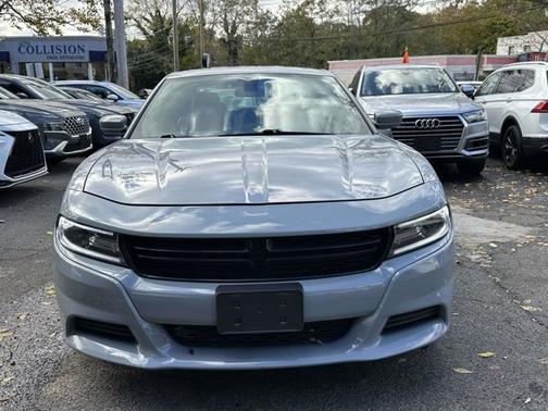 2021 Dodge Charger SE