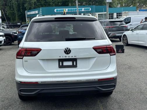 2023 Volkswagen Tiguan SE