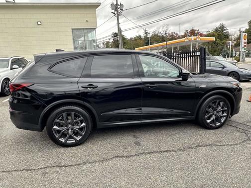2023 Acura MDX w/A-Spec Package