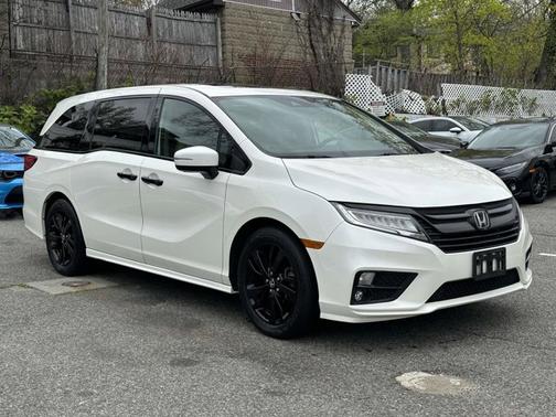 2019 Honda Odyssey Elite