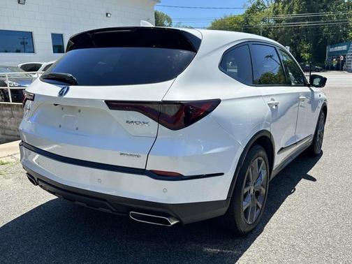 2022 Acura MDX w/A-Spec Package
