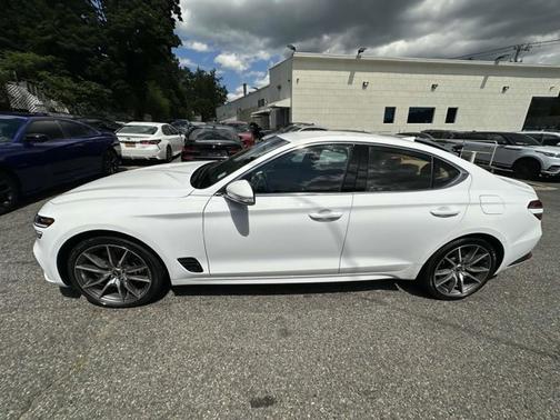 2022 Genesis G70 3.3T