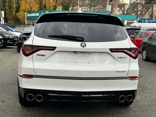 2022 Acura MDX Type S w/Advance Package