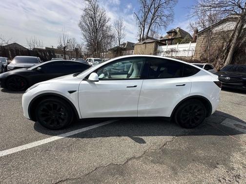 White 2021 Tesla Model Y Long Range