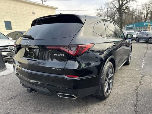 2023 Acura MDX w/A-Spec Package