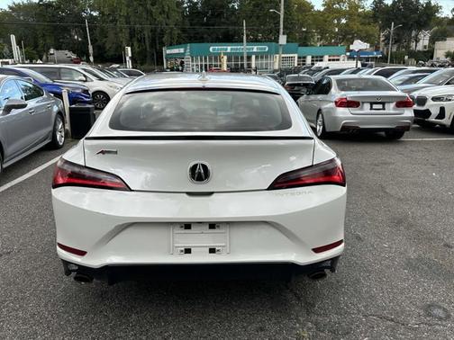 2023 Acura Integra w/A-Spec Package