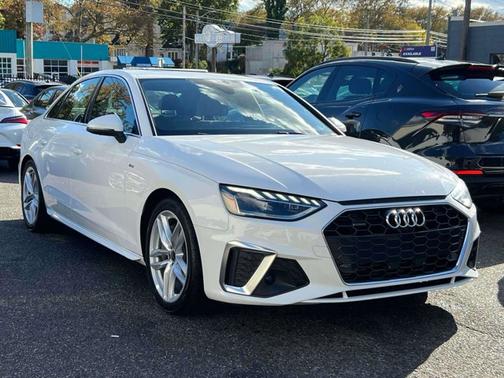 2023 Audi A4 S line Premium Plus