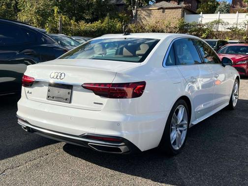 2023 Audi A4 S line Premium Plus
