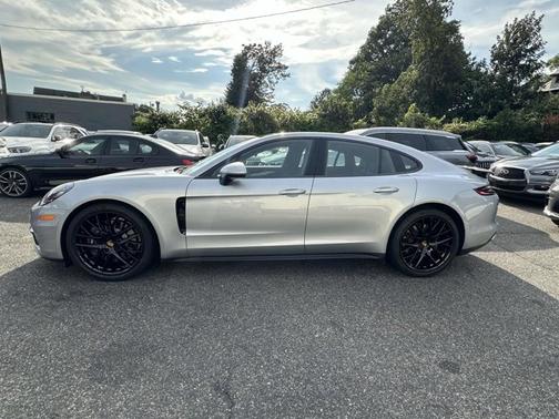 2020 Porsche Panamera