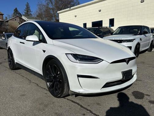 2023 Tesla Model X Standard Range