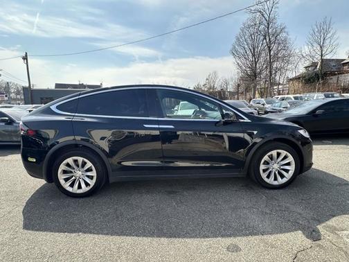 Black 2020 Tesla Model X Long Range